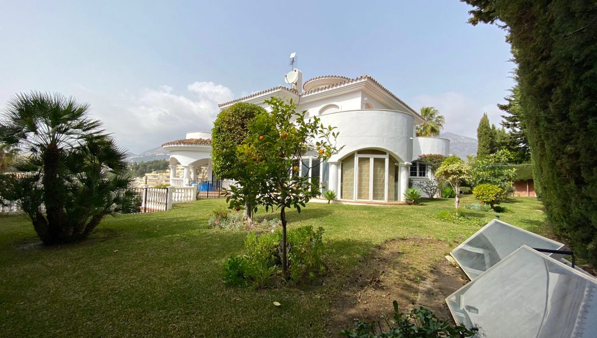 villa-en-torrequebrada